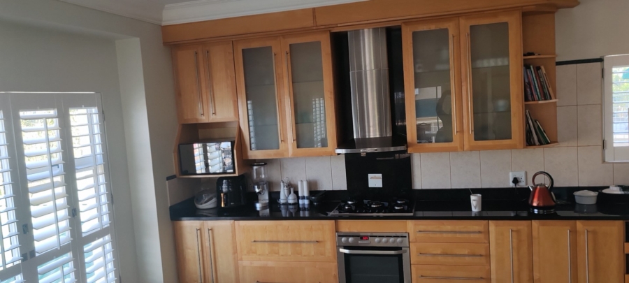 4 Bedroom Property for Sale in Caribbean Beach Club North West